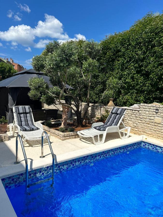 Villa Gregovica &T 2 Pola Esterno foto