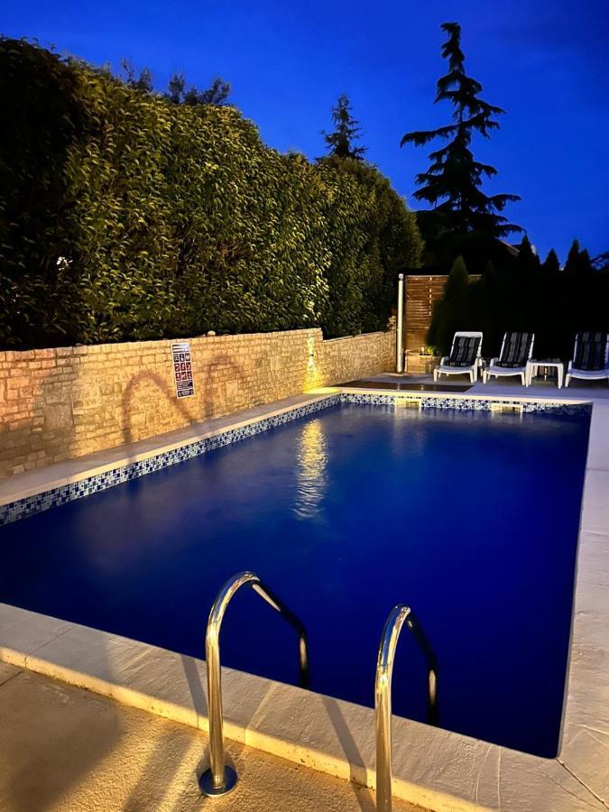 Villa Gregovica &T 2 Pola Esterno foto